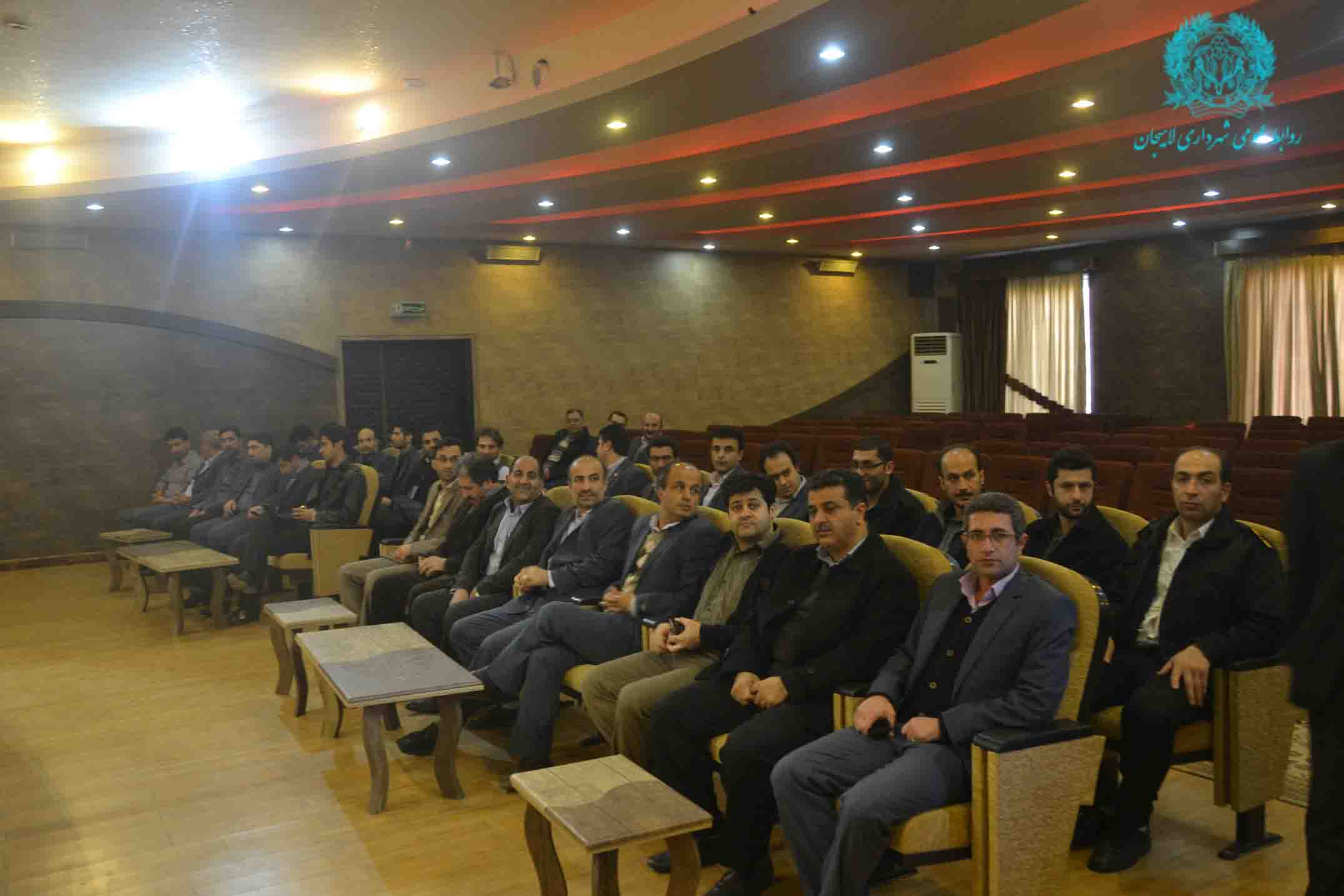 جلسه آمادگي ستاد مديريت بحران شهرداري لاهيجان تشكيل شد
